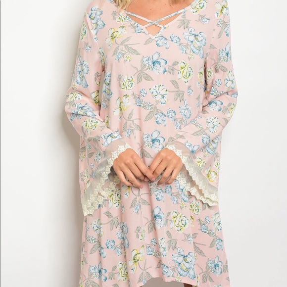 NEW BOUTIQUE DRESS - Picture 2 of 3